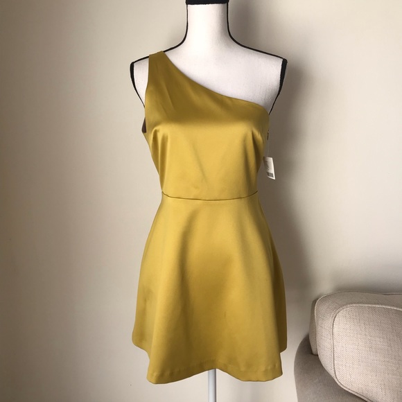 UO Silence & Noise Sunbeam One Shoulder Dress - Picture 5 of 8